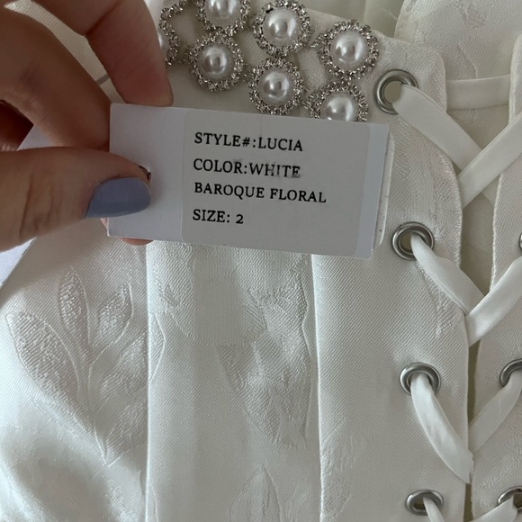 V. Chapman Lucia Dress in White Baroque Floral - Picture 11 of 15